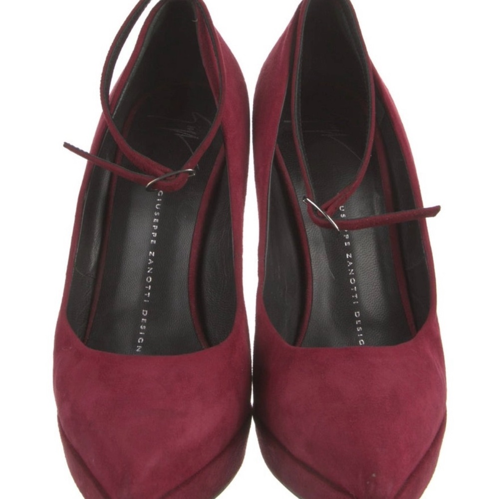 Elegant Burgundy Stiletto Heels - Picture 3 of 5